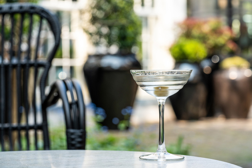 Coupette Glas / Cocktailschale, Onis, Sway - 130 ml