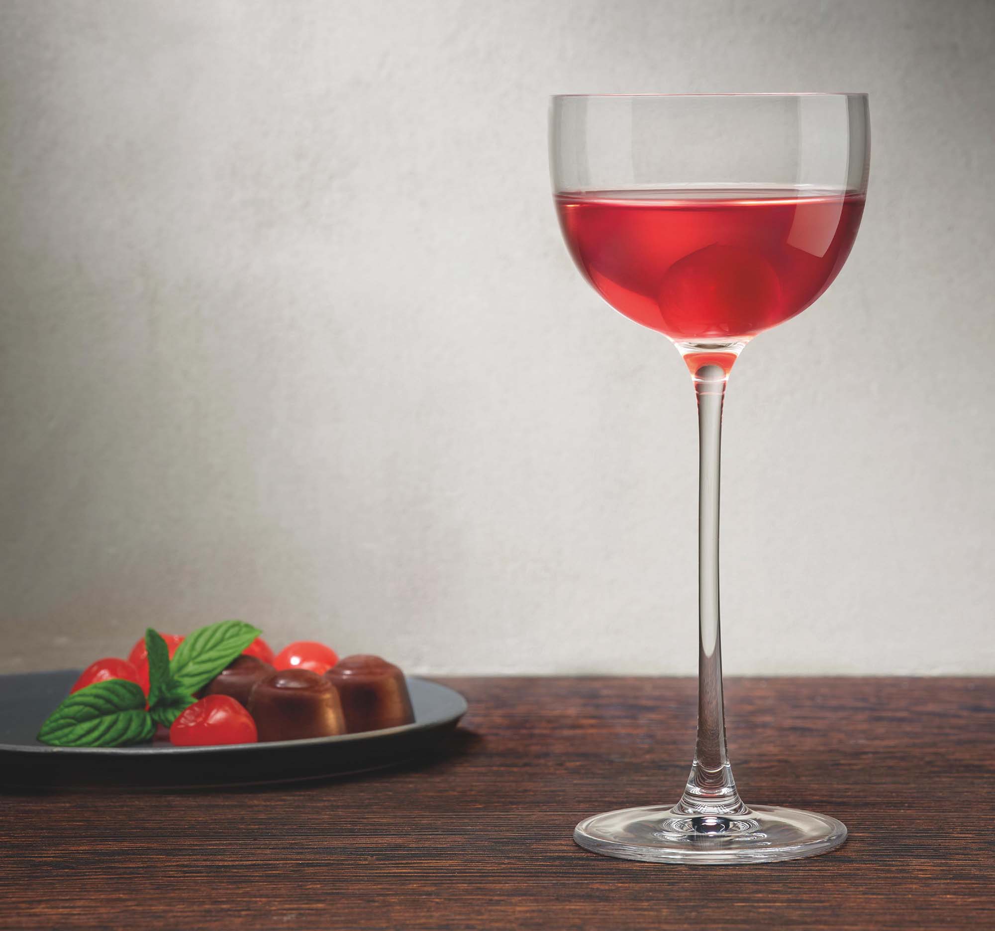 Nick & Nora Cocktail Glas "Pony", Nude Glass, Rémy Savage- 135 ml